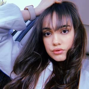 Meet your Posher, Maria fernanda